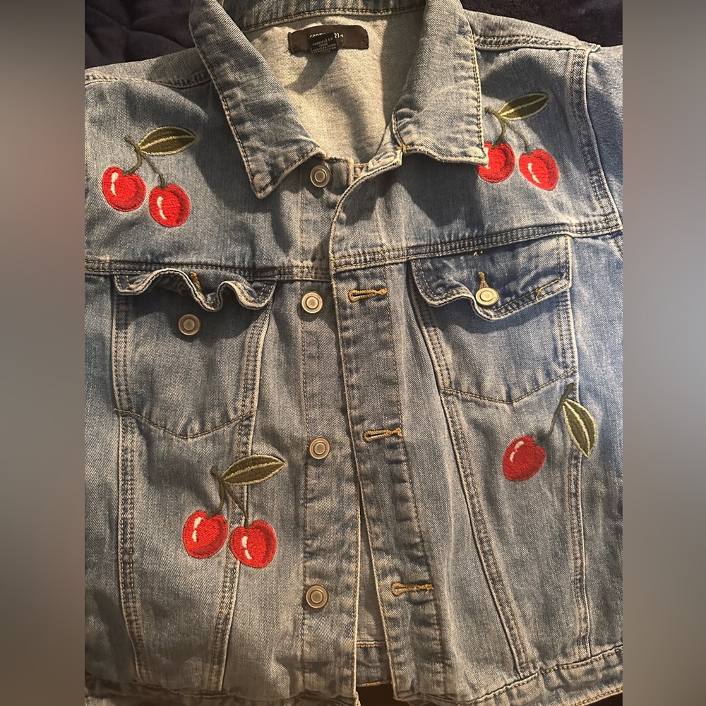 Cherry jacket super cute